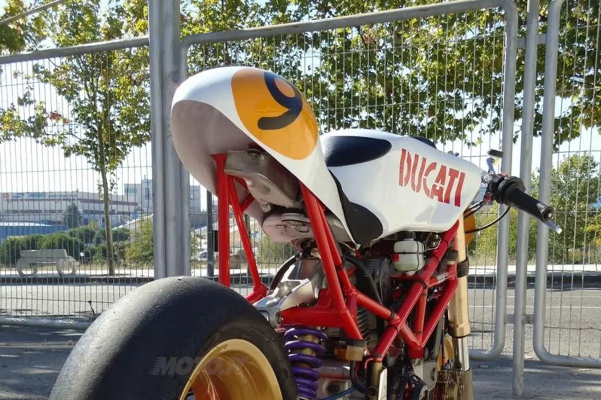 Ducati 9½. Tributo agli anni '70 (4)