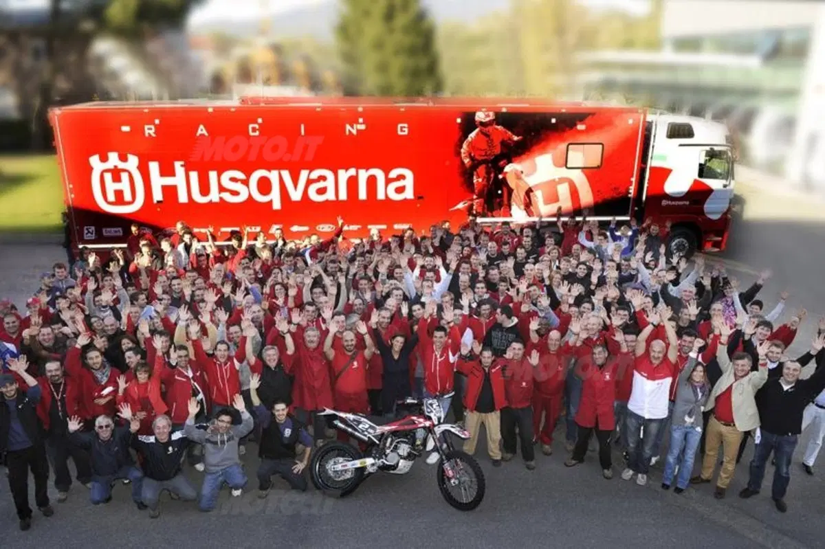 Enduro. Husqvarna festeggia la vittoria di Antoine Meo (3)