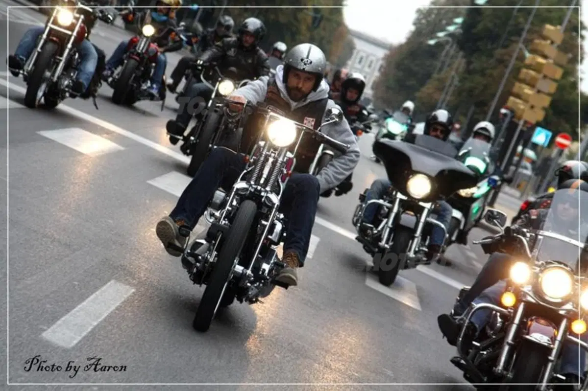 Kustom People Show. Buona la prima (7)