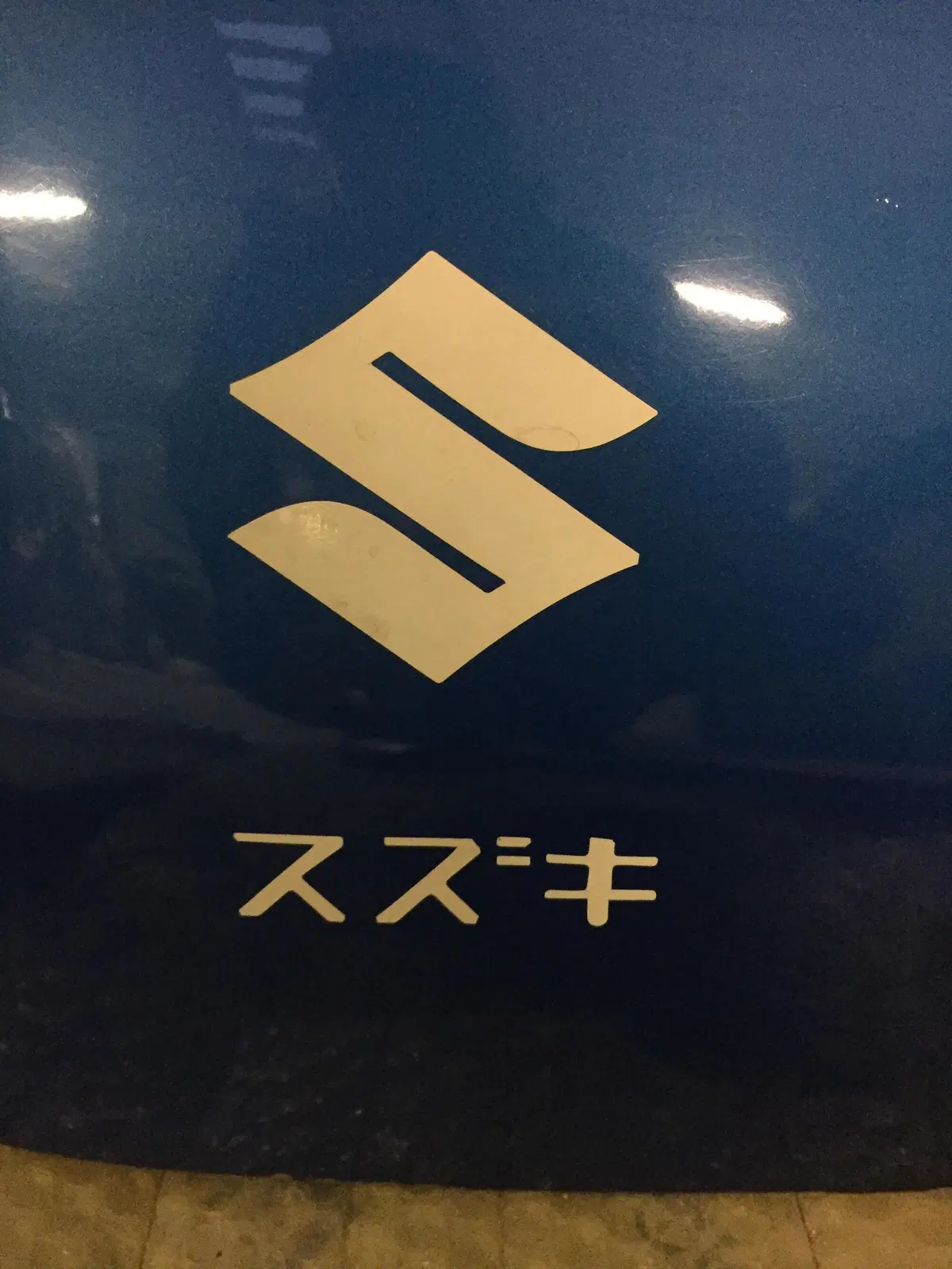 Suzuki GT 750 S Vallelunga: il restauro della moto supersportiva anni '70 (9)