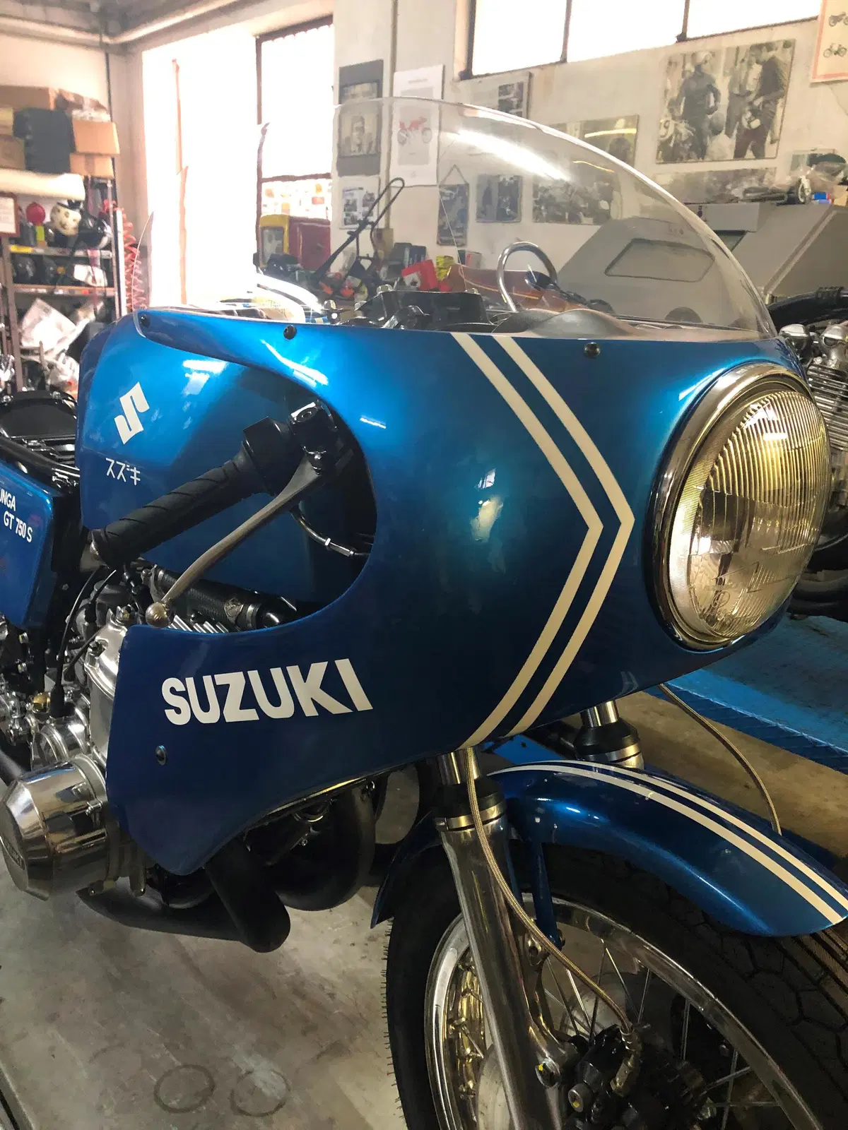 Suzuki GT 750 S Vallelunga: il restauro della moto supersportiva anni '70 (70)