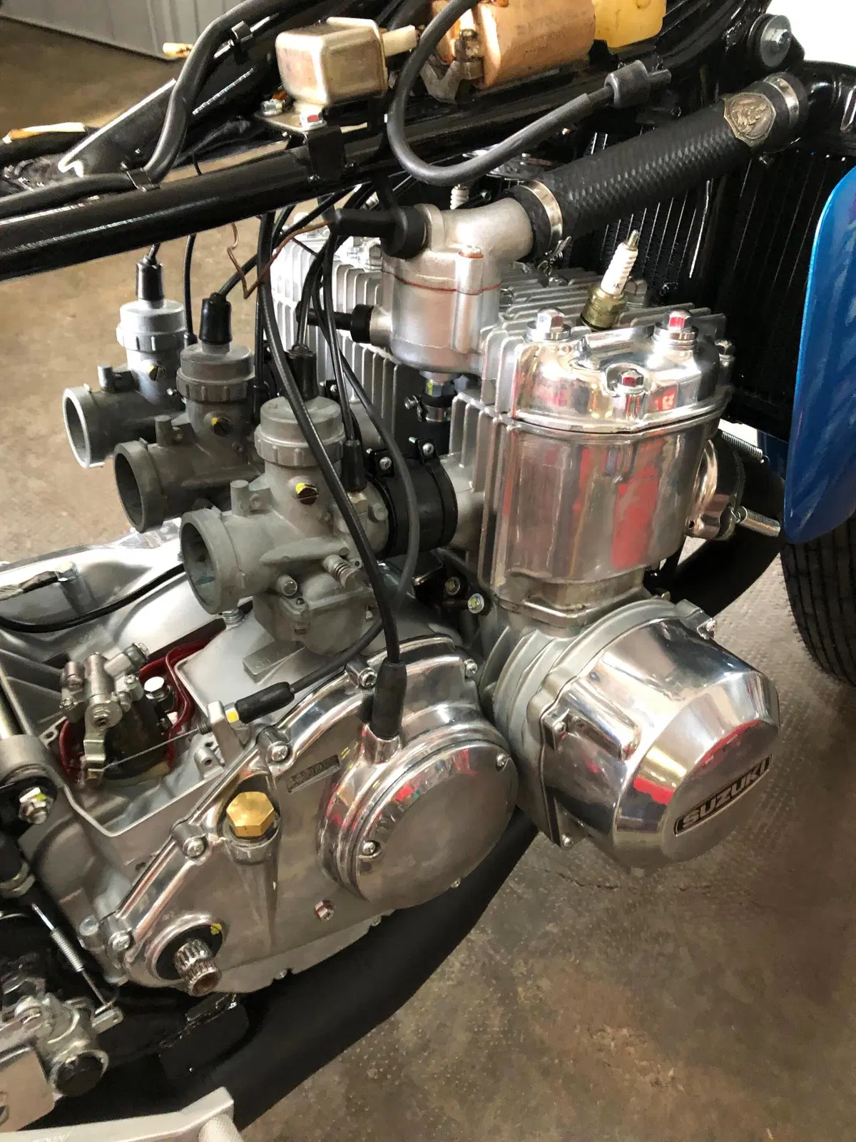 Suzuki GT 750 S Vallelunga: il restauro della moto supersportiva anni '70 (73)