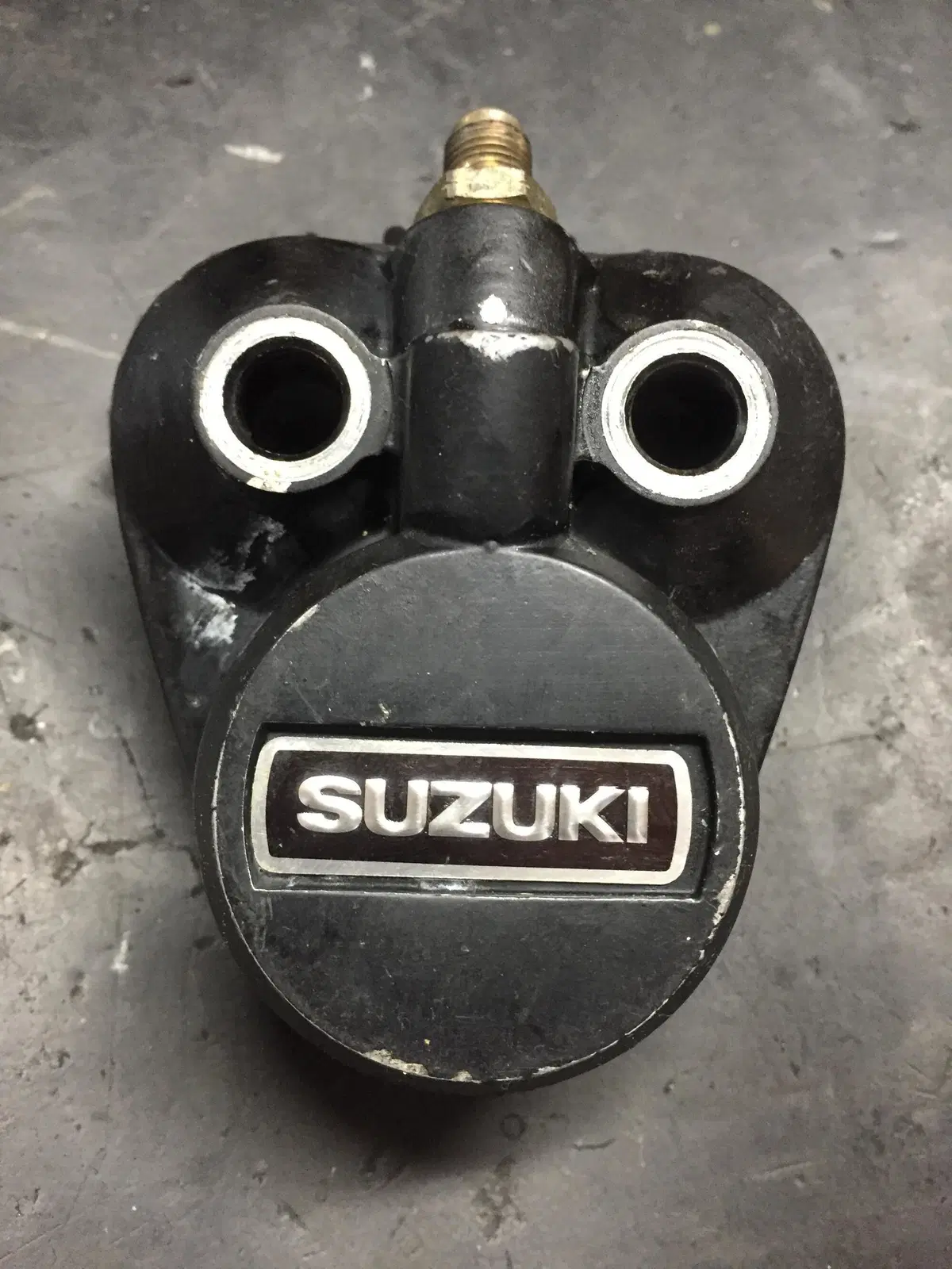 Suzuki GT 750 S Vallelunga: il restauro della moto supersportiva anni '70 (89)