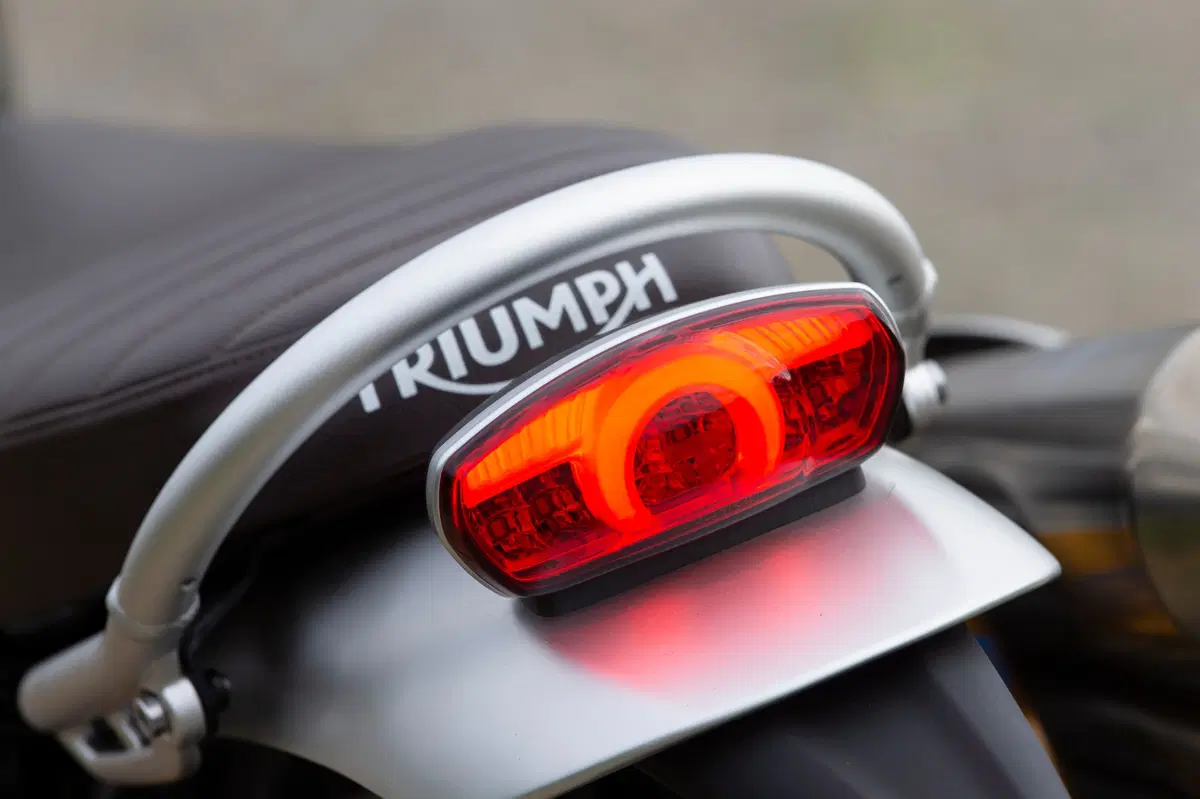 Triumph Scrambler 1200 XE XC 2019: TEST, la prima col 21 davanti! (51)