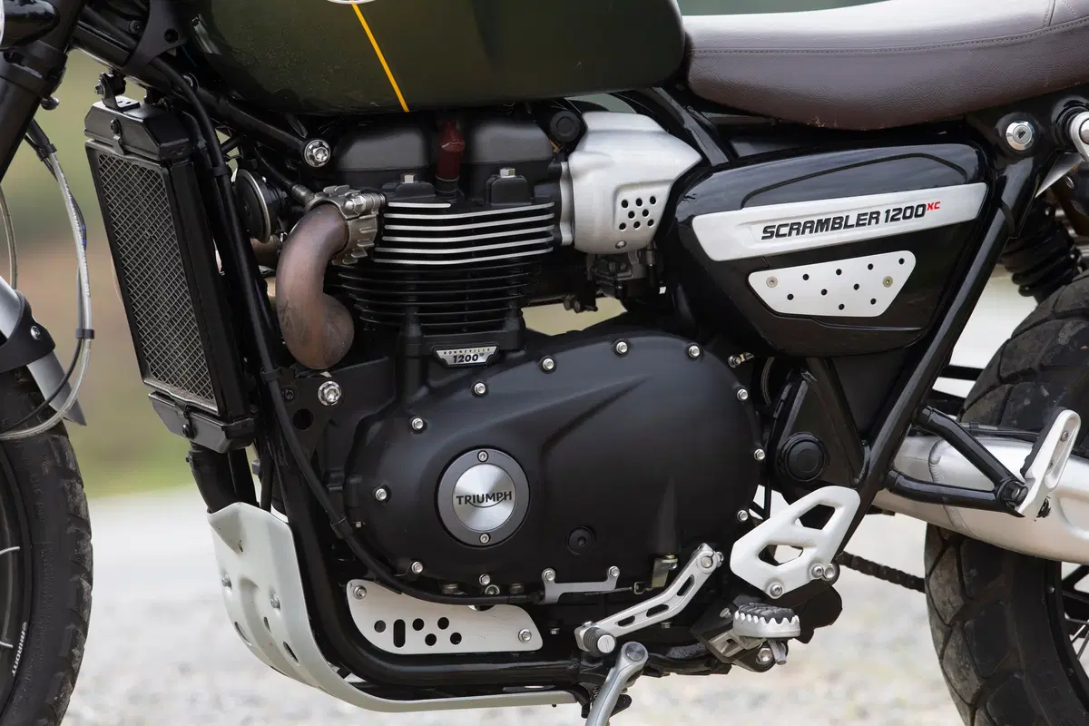 Triumph Scrambler 1200 XE XC 2019: TEST, la prima col 21 davanti! (59)