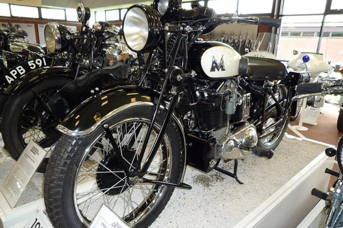 Massimo Clarke: "Motori a V stretto" (4)