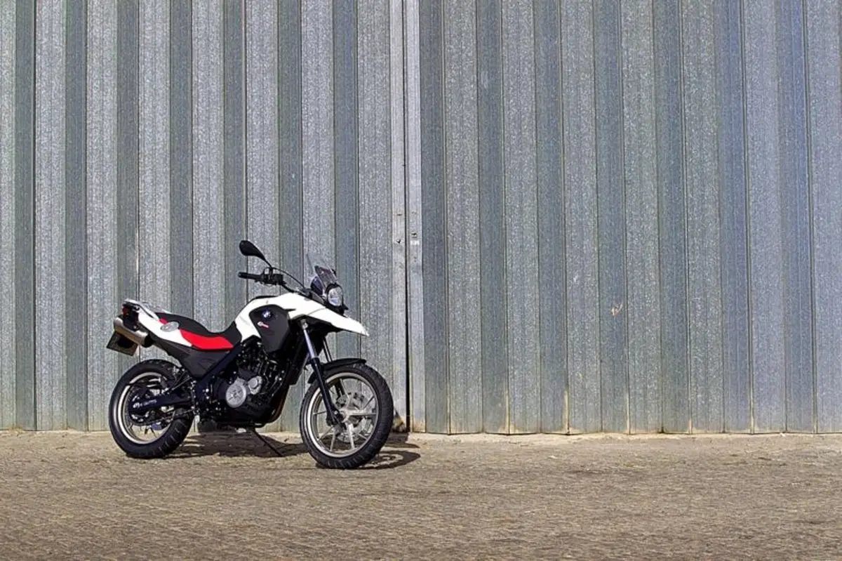 BMW presenta la G 650 GS (24)