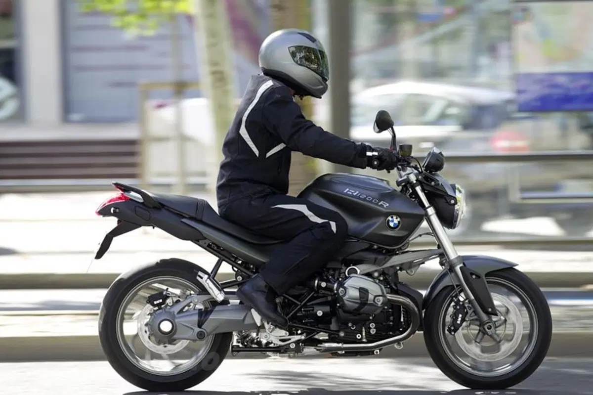 BMW R 1200 R e Classic 2011 (3)