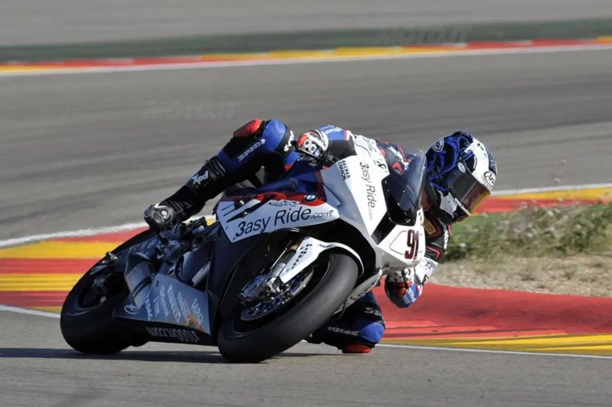 Checa è il più veloce sul circuito di Aragon (13)