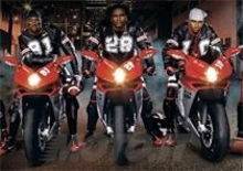 Nike sceglie MV Agusta per la campagna con i campioni della NFL