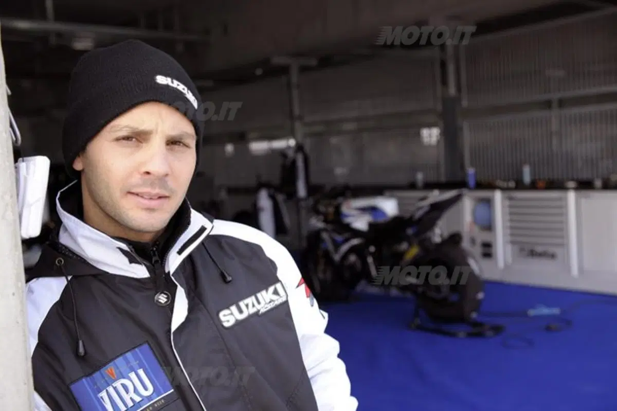 Biaggi è il più veloce al Motorland di Aragon