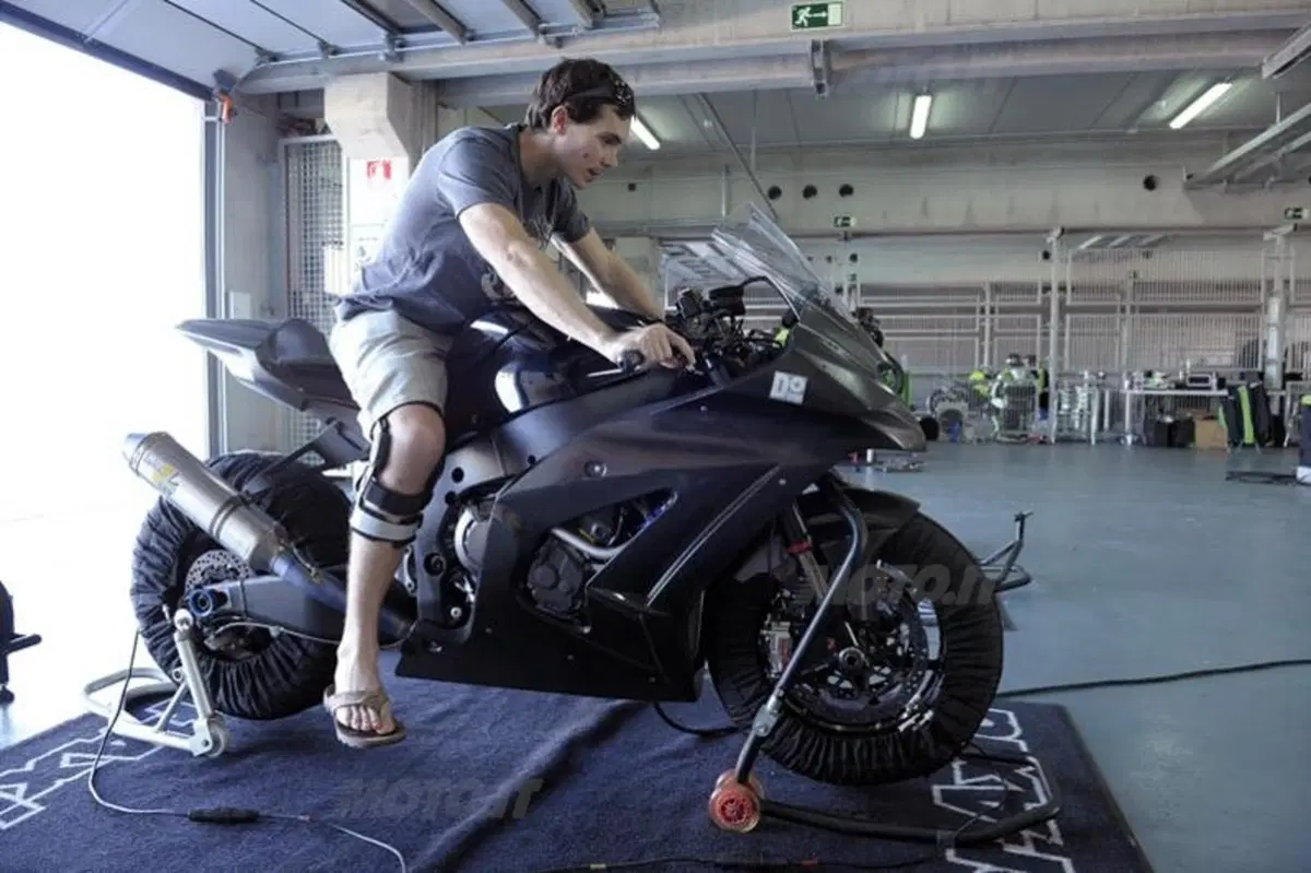 Biaggi è il più veloce al Motorland di Aragon (2)