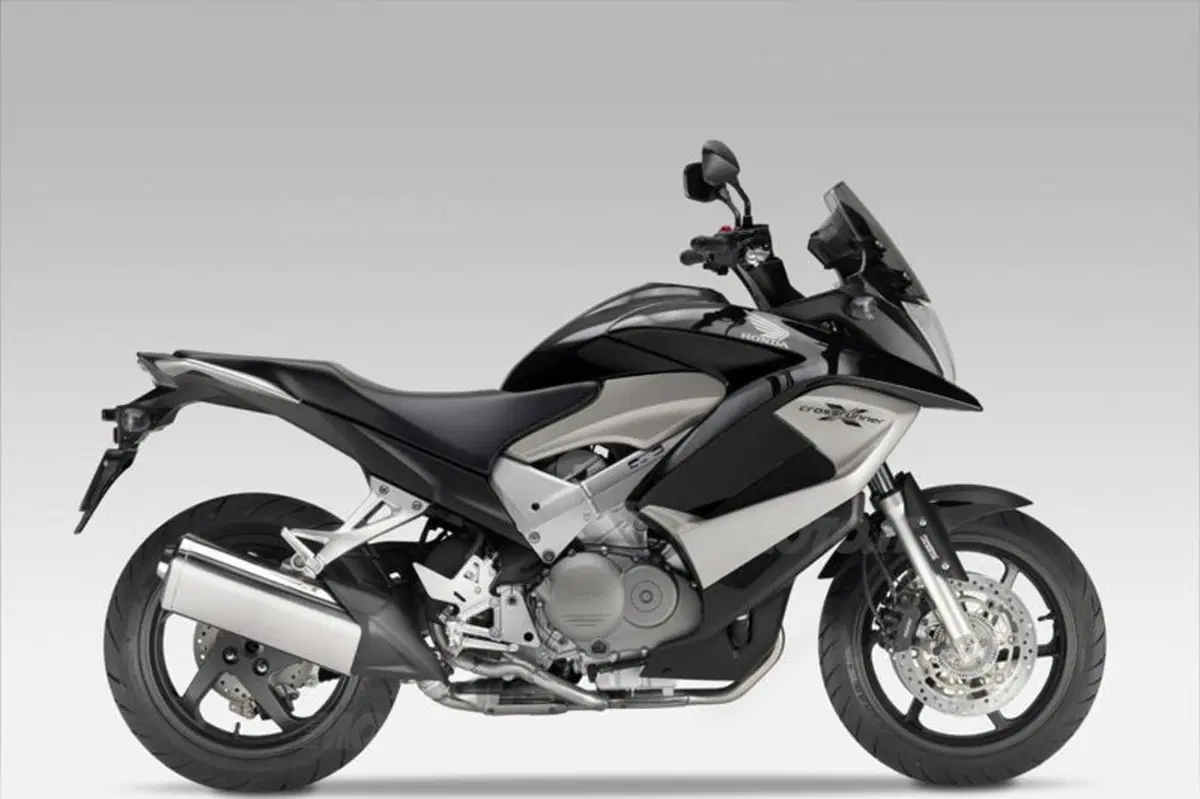 La novità Honda più attesa: EICMA svela la Crossrunner (9)
