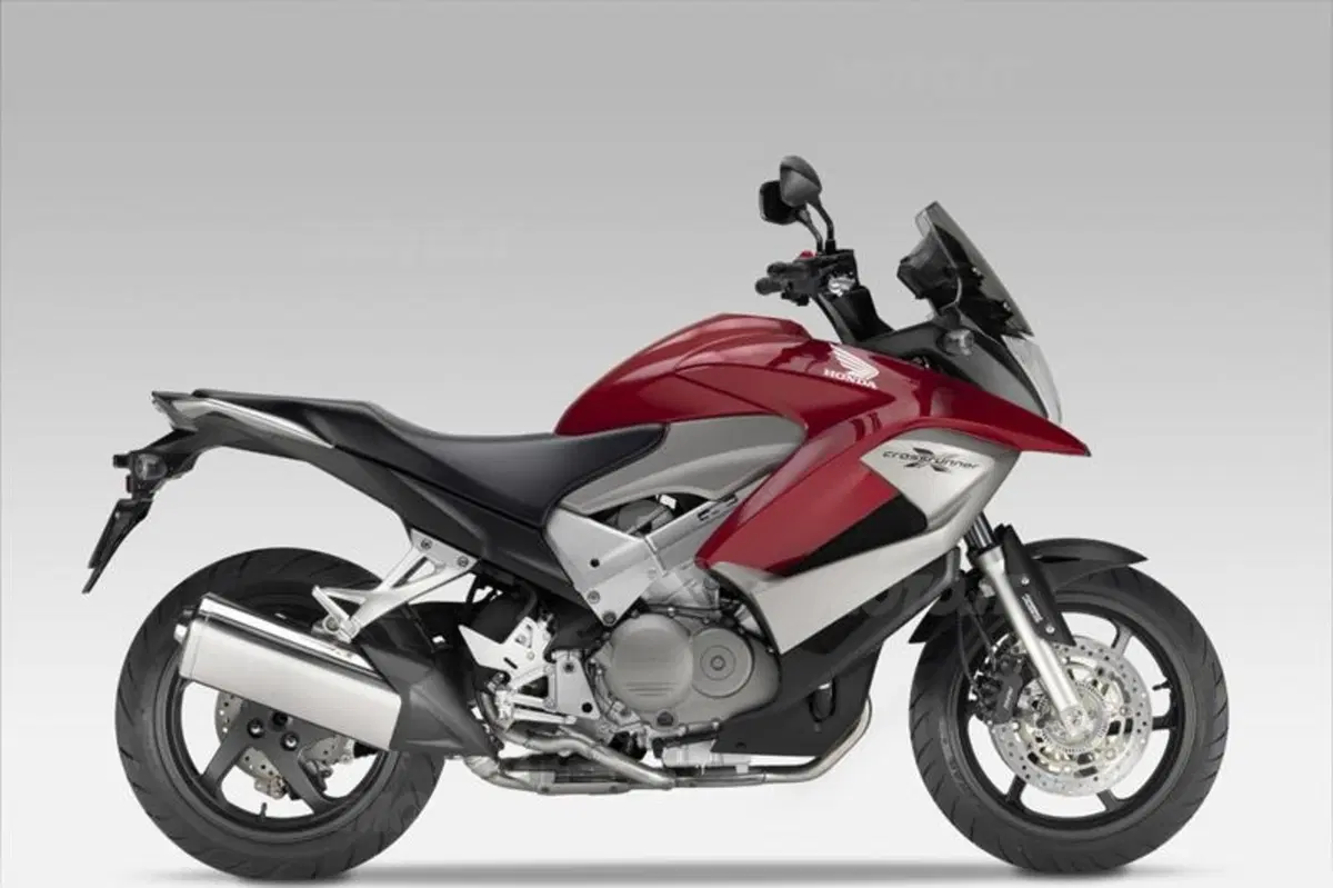 La novità Honda più attesa: EICMA svela la Crossrunner (11)