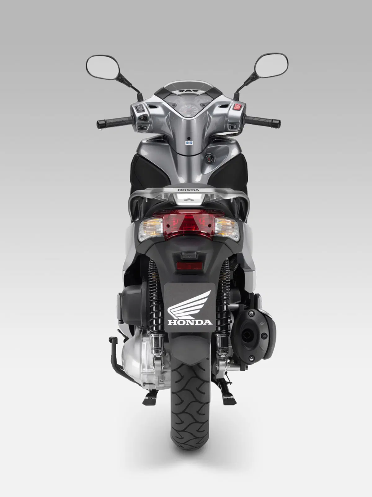 Al Salone di Milano EICMA Honda presenta l'SH300i 2011 (9)