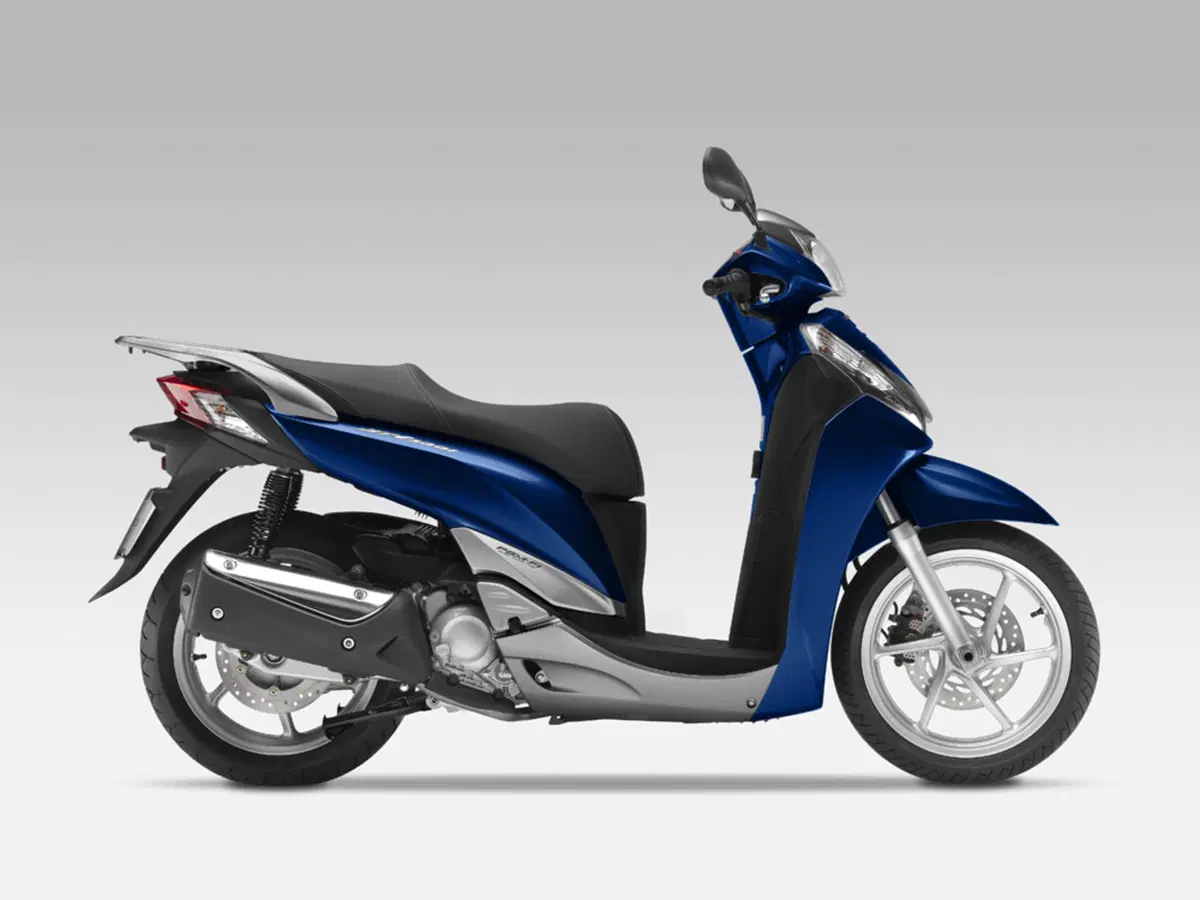 Al Salone di Milano EICMA Honda presenta l'SH300i 2011 (12)