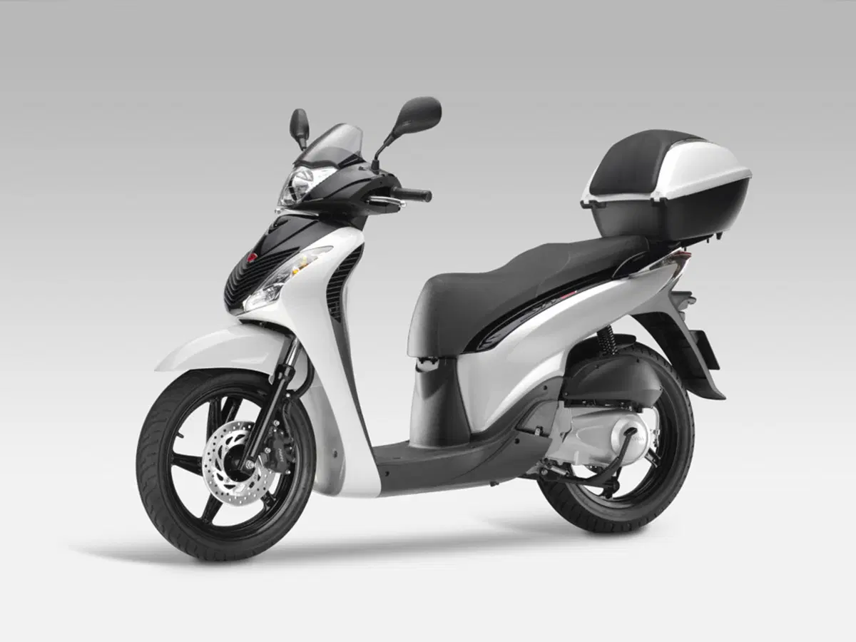 Le novità 2011 per SH125i e SH150i al Salone di Milano (12)