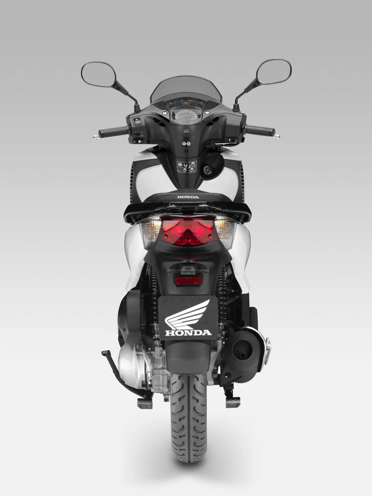 Le novità 2011 per SH125i e SH150i al Salone di Milano (17)