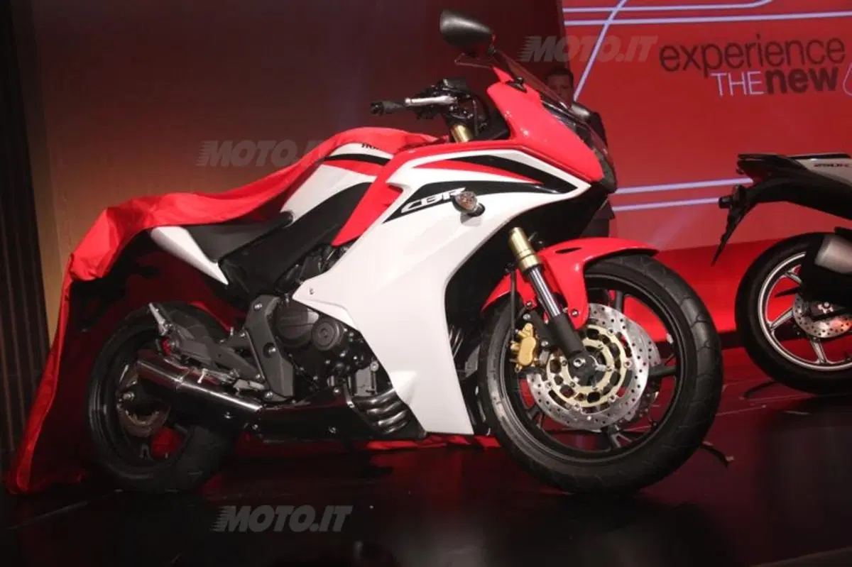Un grande ritorno al Salone di Milano: Honda CBR 600F