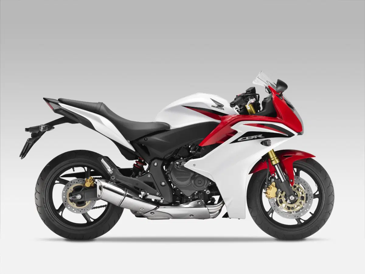 Un grande ritorno al Salone di Milano: Honda CBR 600F (19)