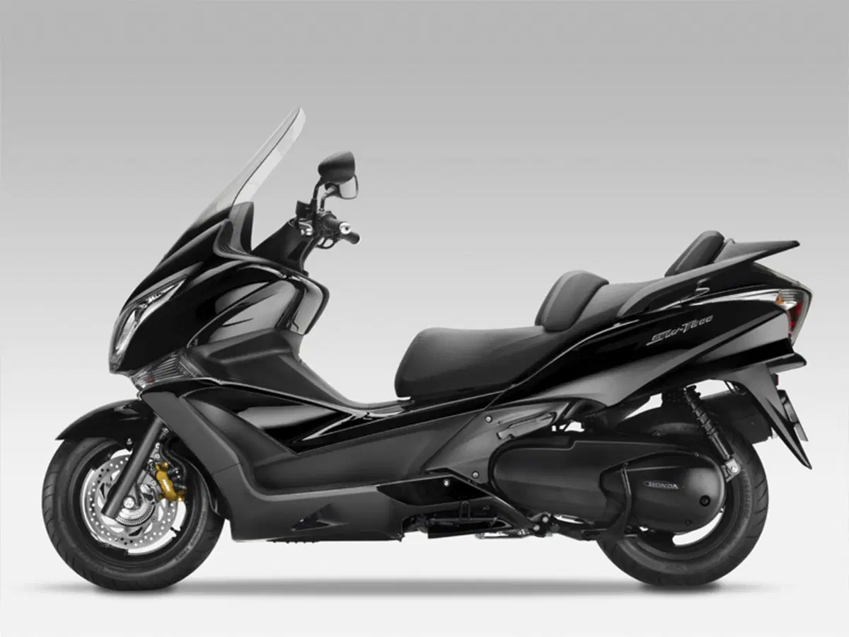 Honda presenta al Salone di Milano l'SW-T600 2011 (6)