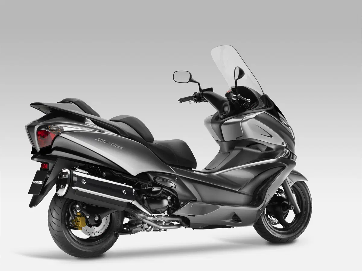 Honda presenta al Salone di Milano l'SW-T600 2011 (20)