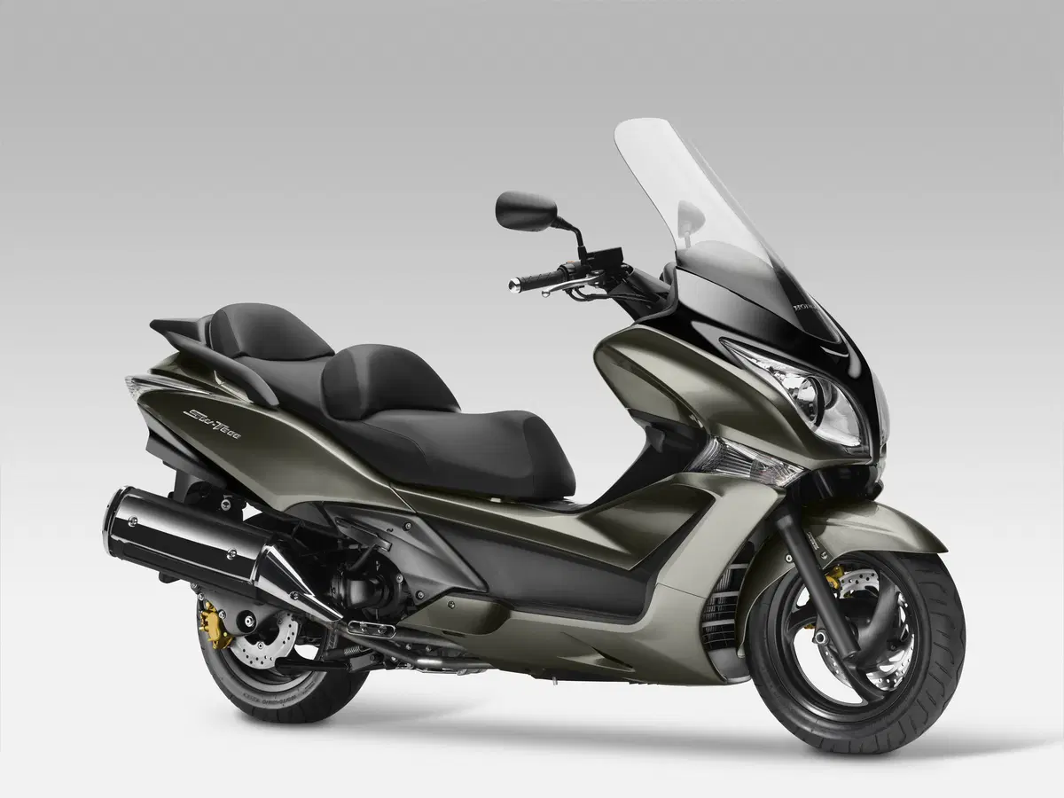 Honda presenta al Salone di Milano l'SW-T600 2011 (21)
