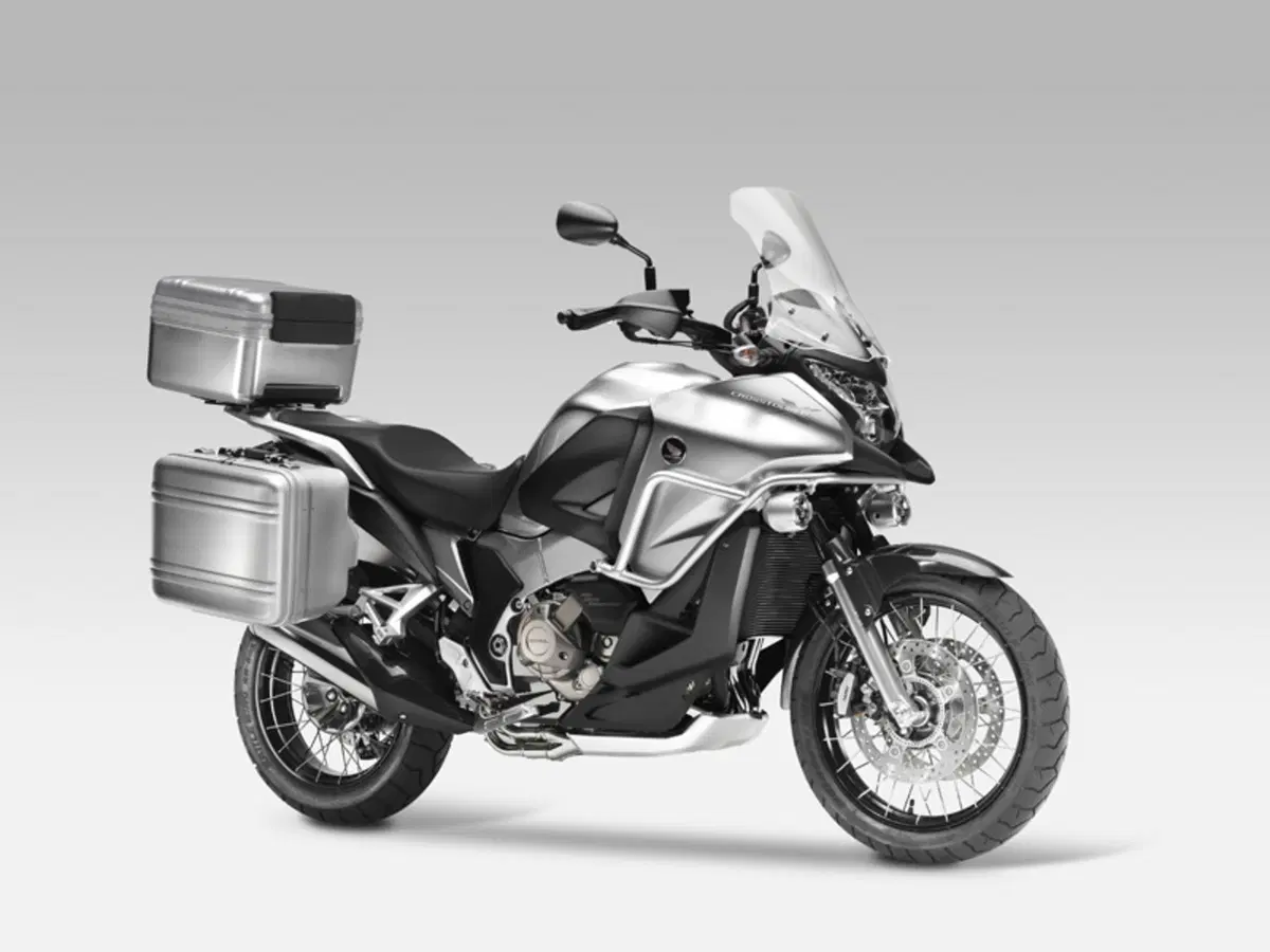 Honda svela al Salone di Milano EICMA la V4X Concept (5)