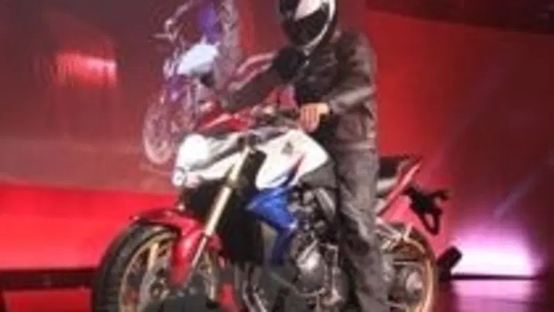 Presentata al Salone di Milano la Honda CB 1000R 2011