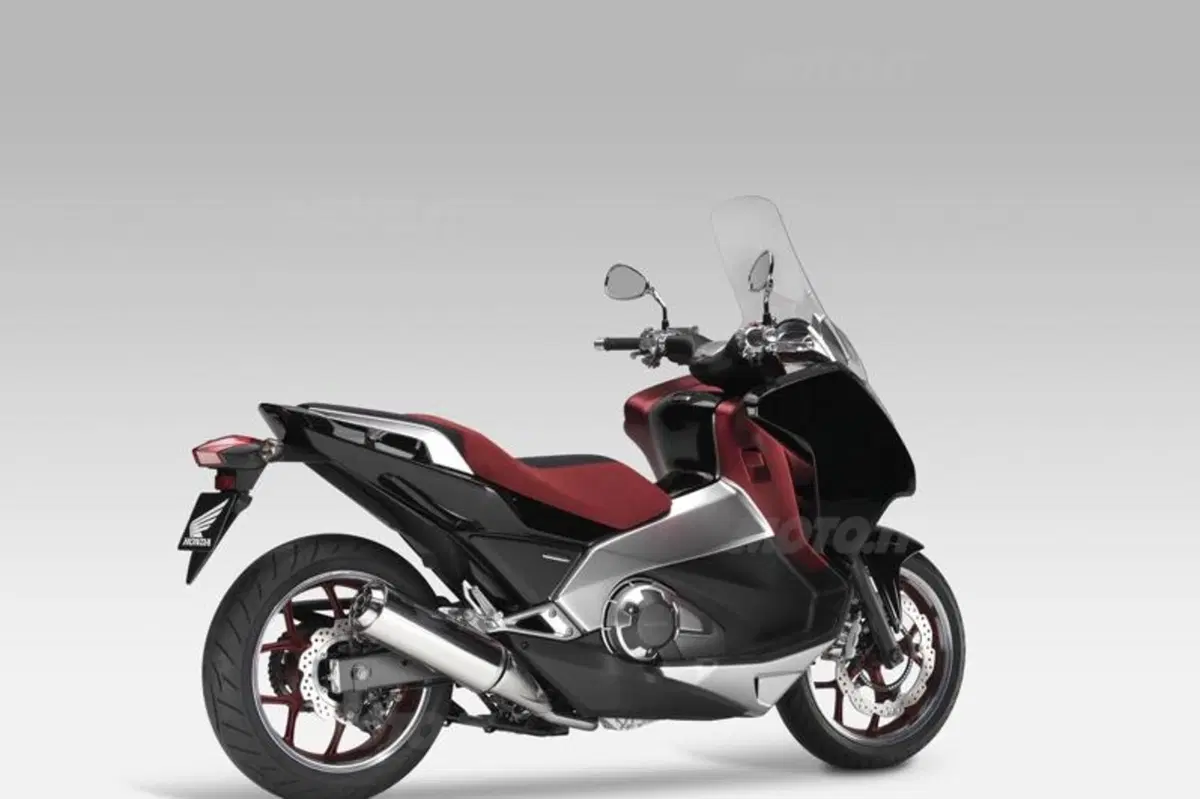 Al Salone di Milano Honda presenta NM Concept scooter (8)