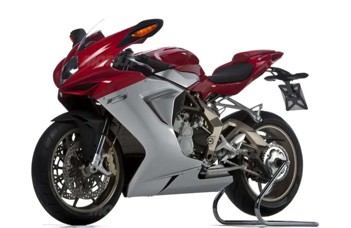 Al Salone di Milano arriva l'attesa MV Agusta F3 (2)