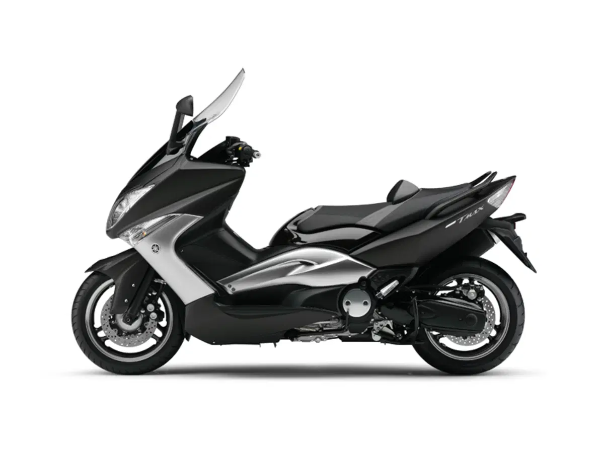 All'EICMA Yamaha presenta il TMAX TechMAX (2)