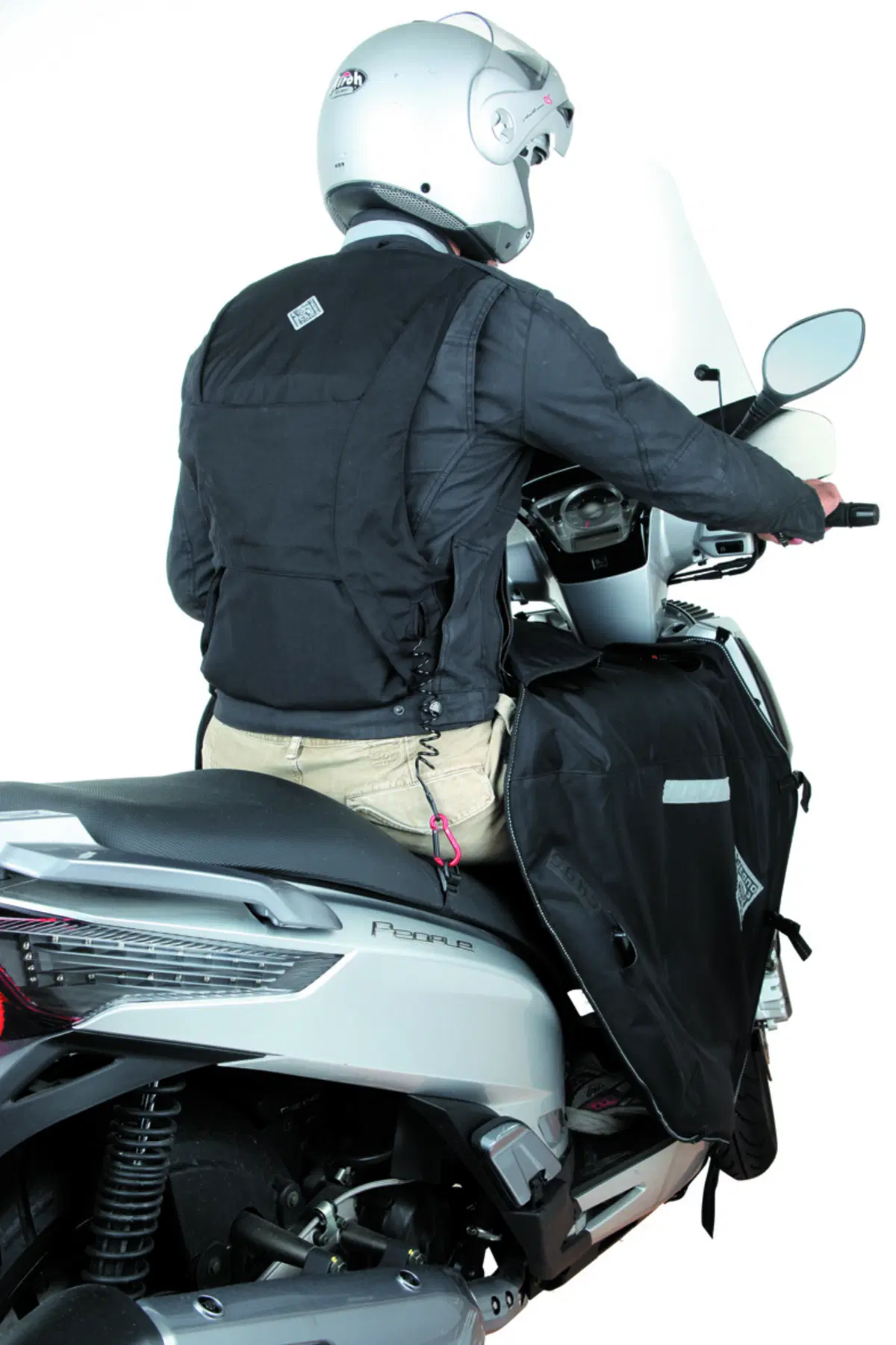 Tucano Urbano presenta all'EICMA il suo Airbag (2)