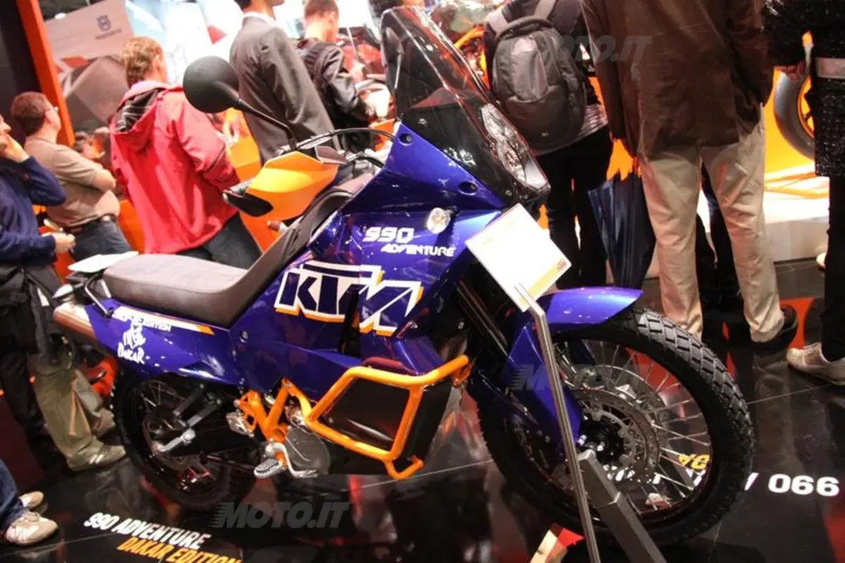 KTM 990 Adventure Dakar Edition (3)