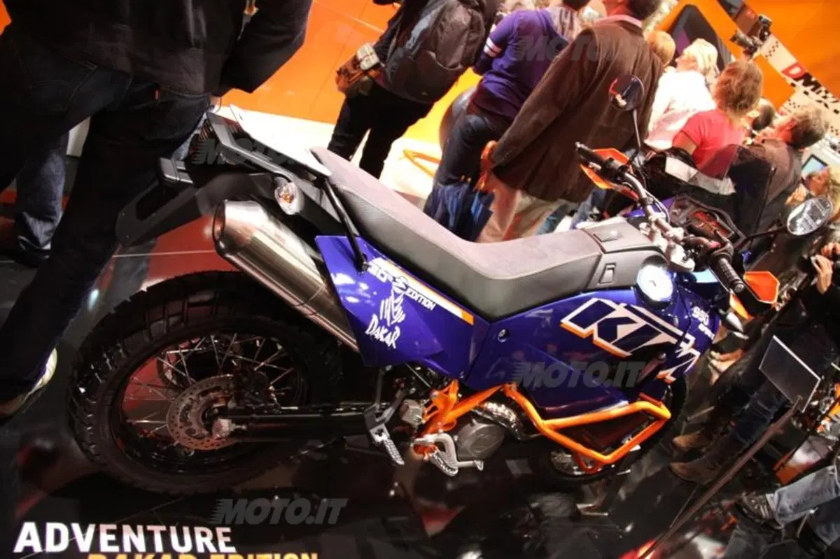 KTM 990 Adventure Dakar Edition (4)
