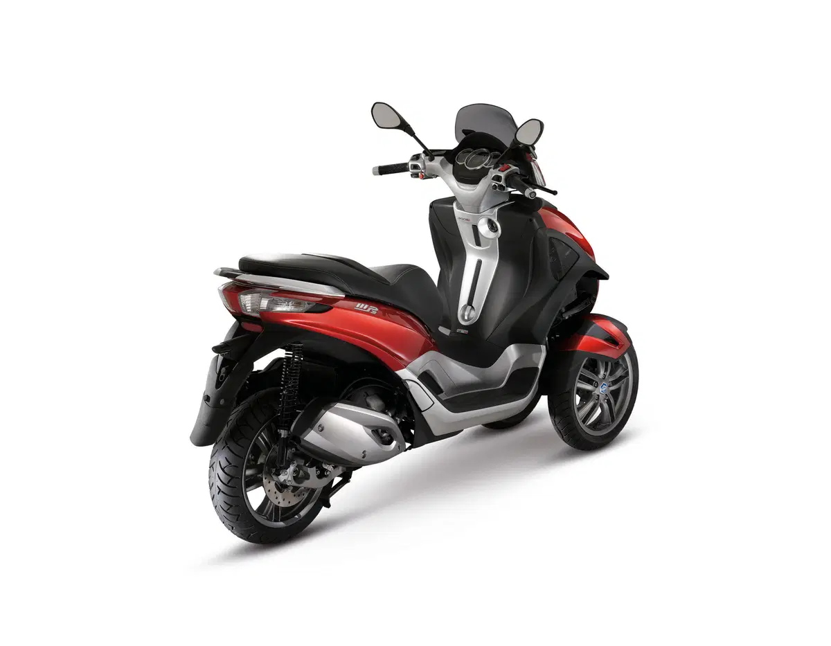Piaggio porta all'EICMA una nuova versione dell'MP3: Yourban
