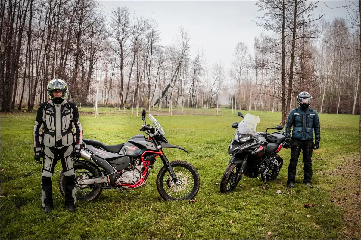 Benelli TRK 502X vs SWM Superdual X: sfida tra medie (3)