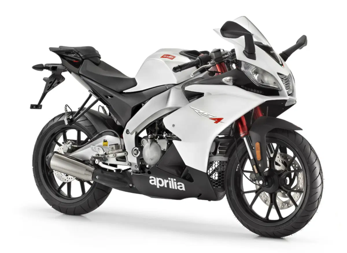 Aprilia RS4 50 e 125 (3)