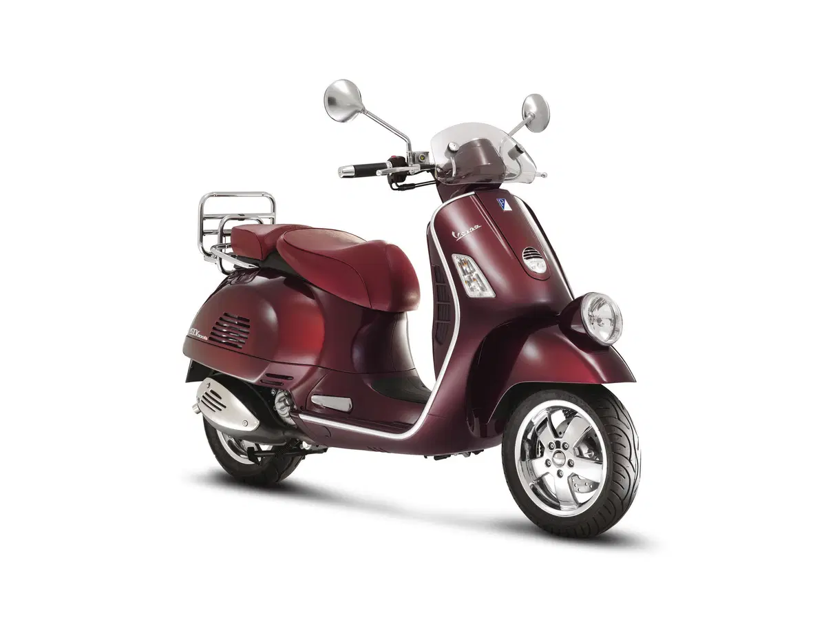 Sport, Touring e Vie della Moda. Le special edition Vespa (15)