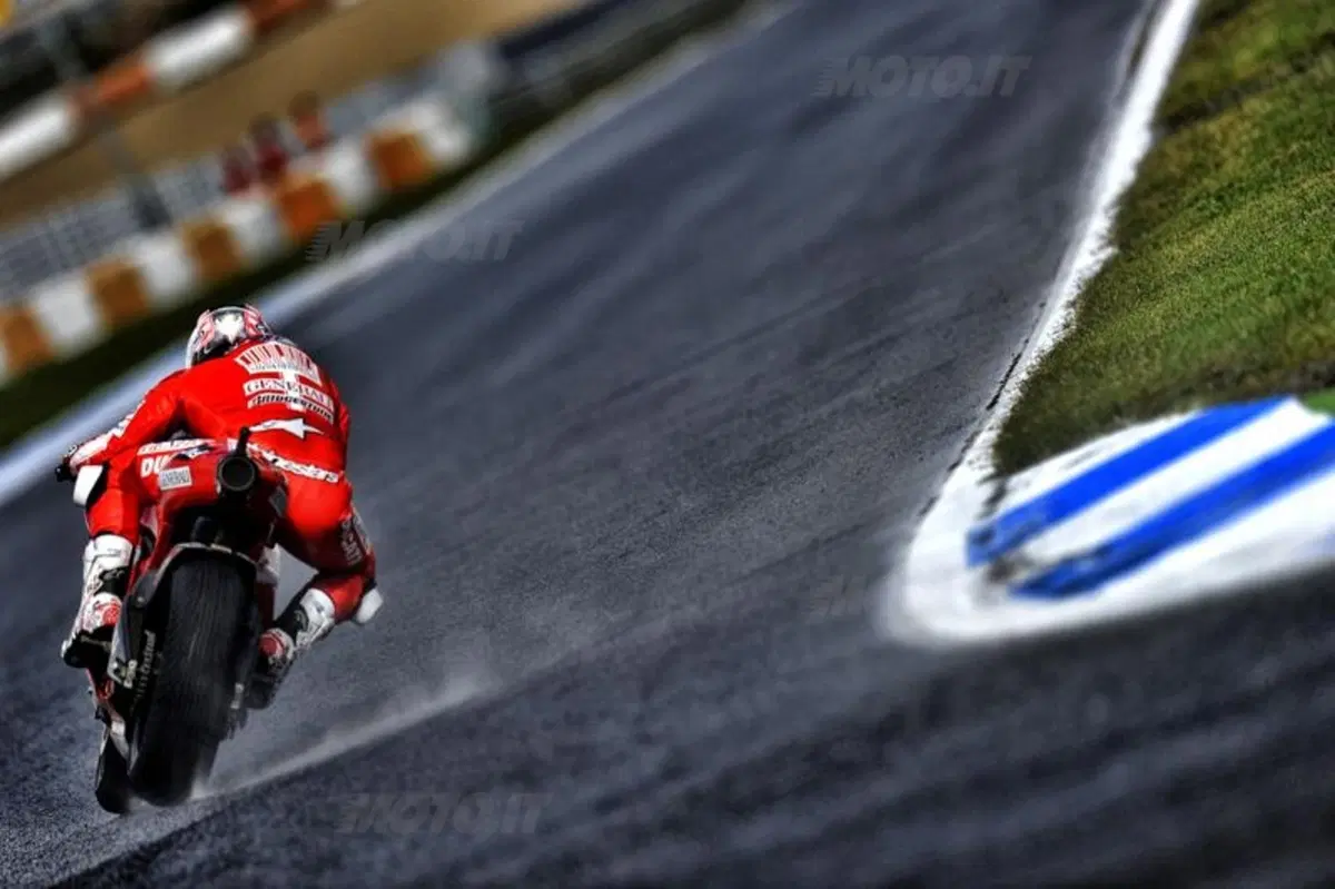 MotoGP. Le foto inedite del GP dell'Estoril (5)