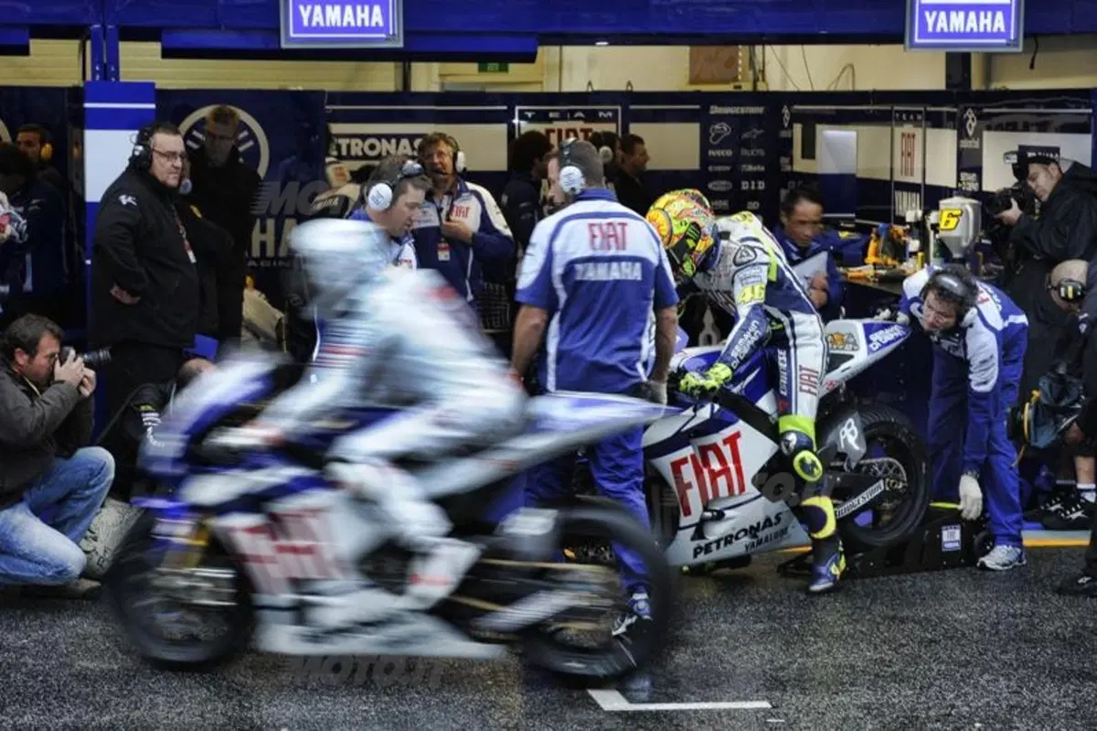 MotoGP. Le foto inedite del GP dell'Estoril (11)