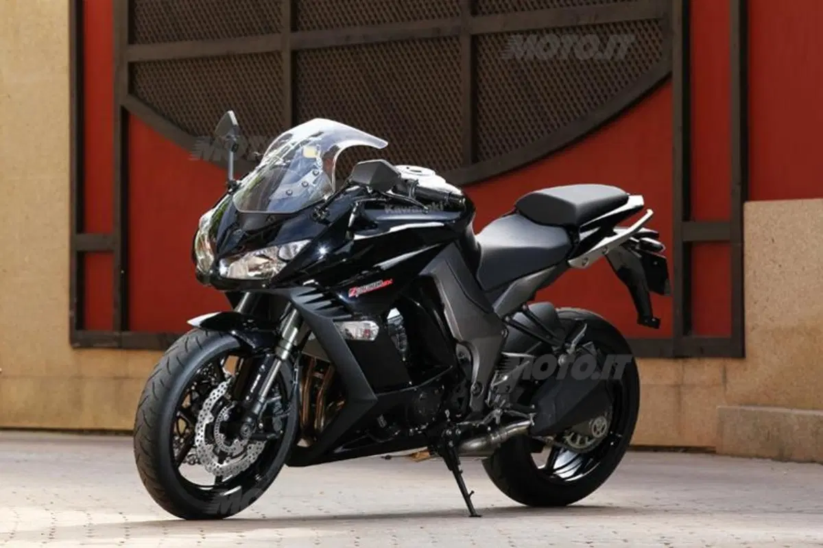 Kawasaki Z 1000 SX (22)