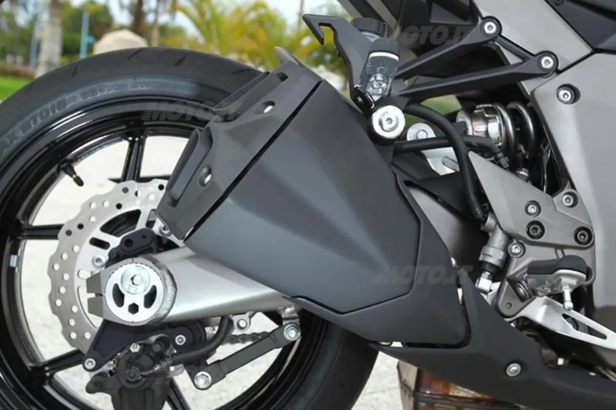 Kawasaki Z 1000 SX (26)
