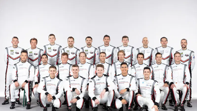 Puma e Porsche Motorsport: il 2019 inizia con una partnership all'insegna dello stile