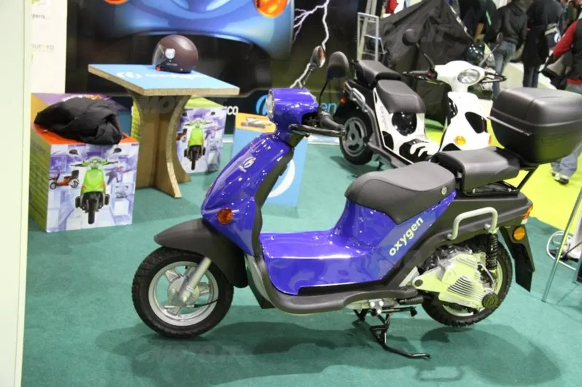 EICMA 2010. The Green Planet (6)