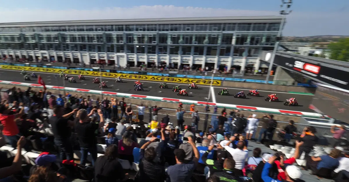 Cambia cos&igrave; la Superbike 2019: piloti, moto e format