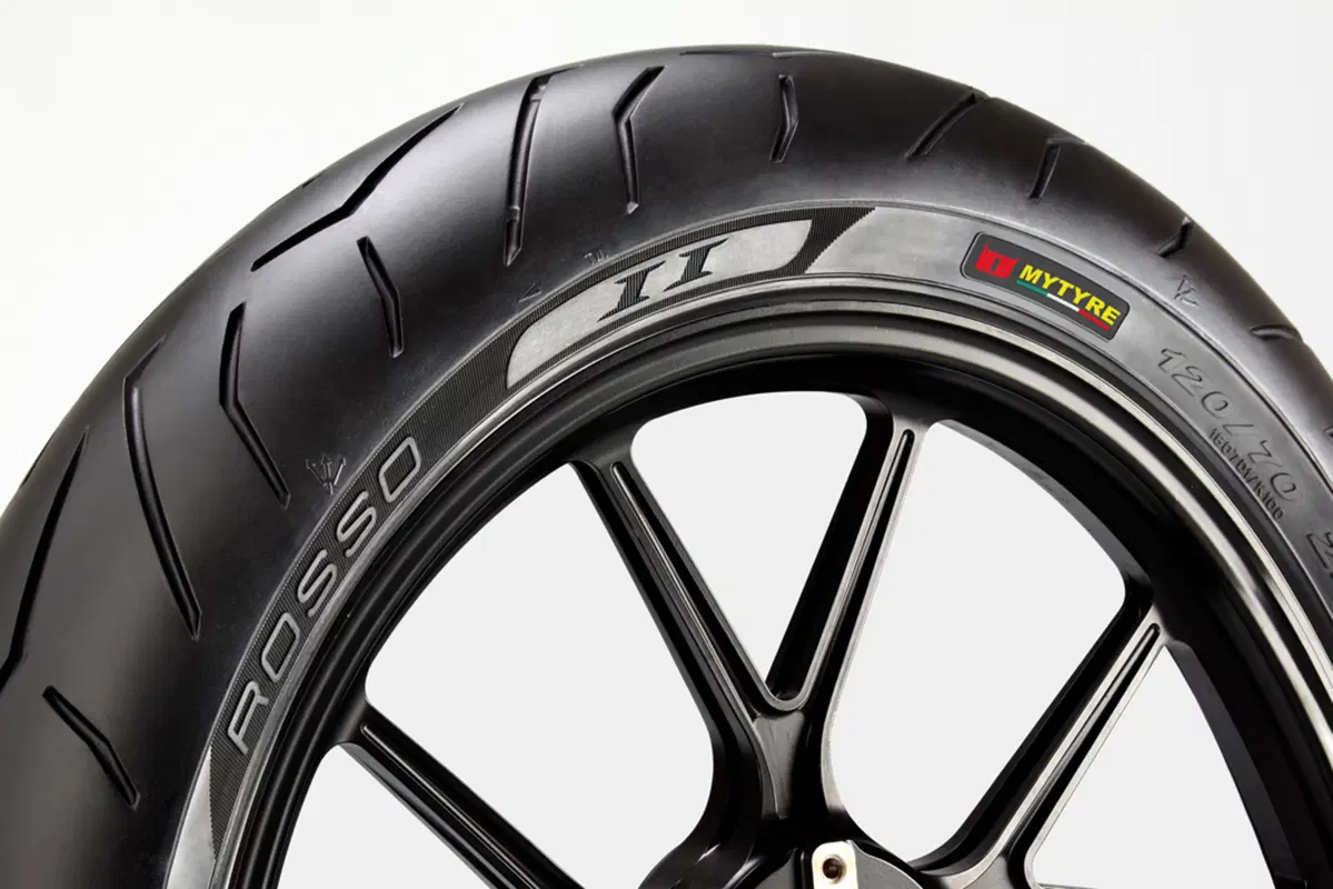 Pirelli Diablo Rosso II, presentata la nuova gomma sportiva per impiego stradale (6)