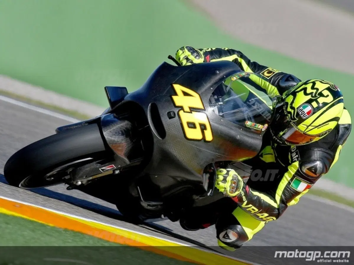 Test Valencia. Rossi decimo, primo Lorenzo poi Stoner. I commenti dal box