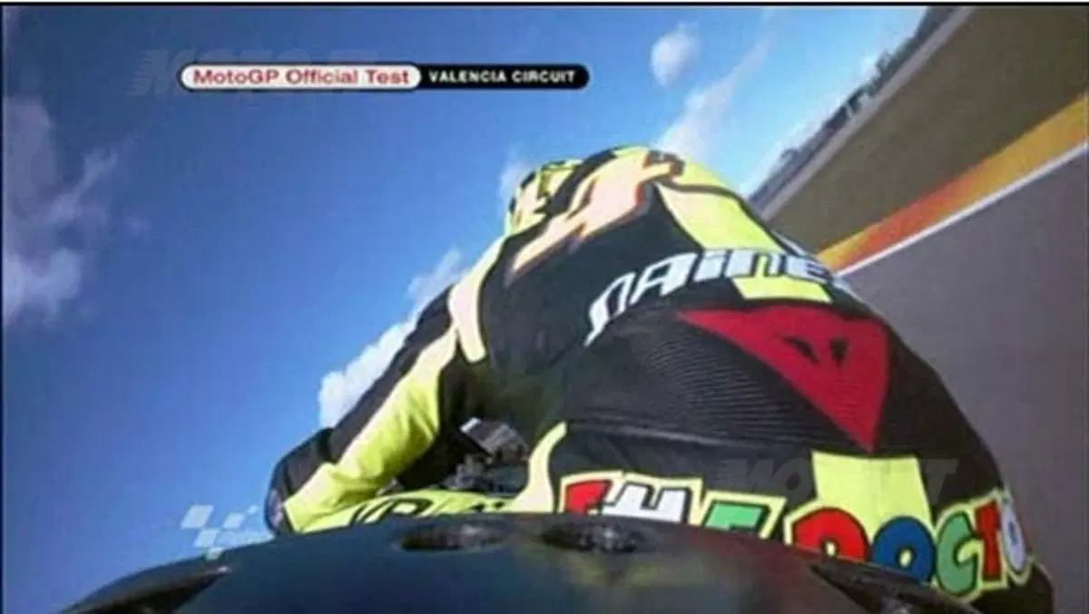 Test Valencia. Rossi decimo, primo Lorenzo poi Stoner. I commenti dal box (8)