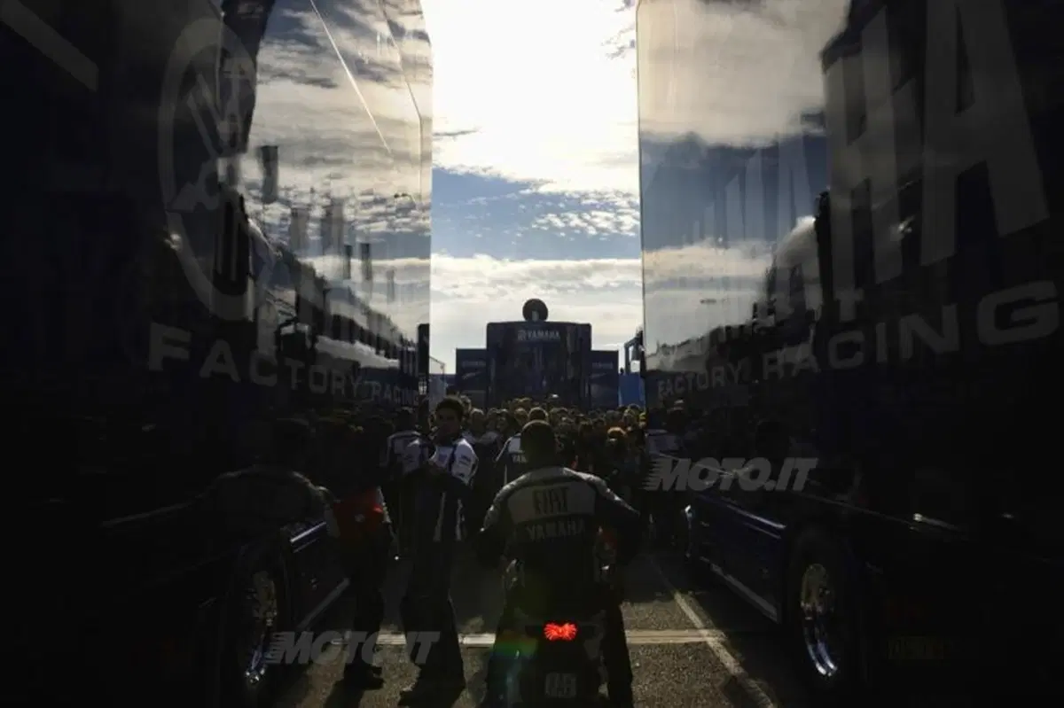 MotoGP. Le foto inedite del GP di Valencia (26)